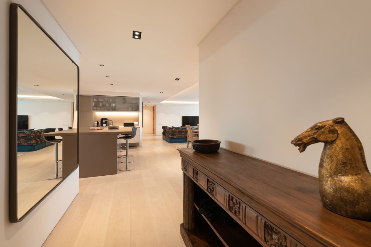 Apartment For Sale in Mouille Point, Cape Town, Western Cape - Photo 2