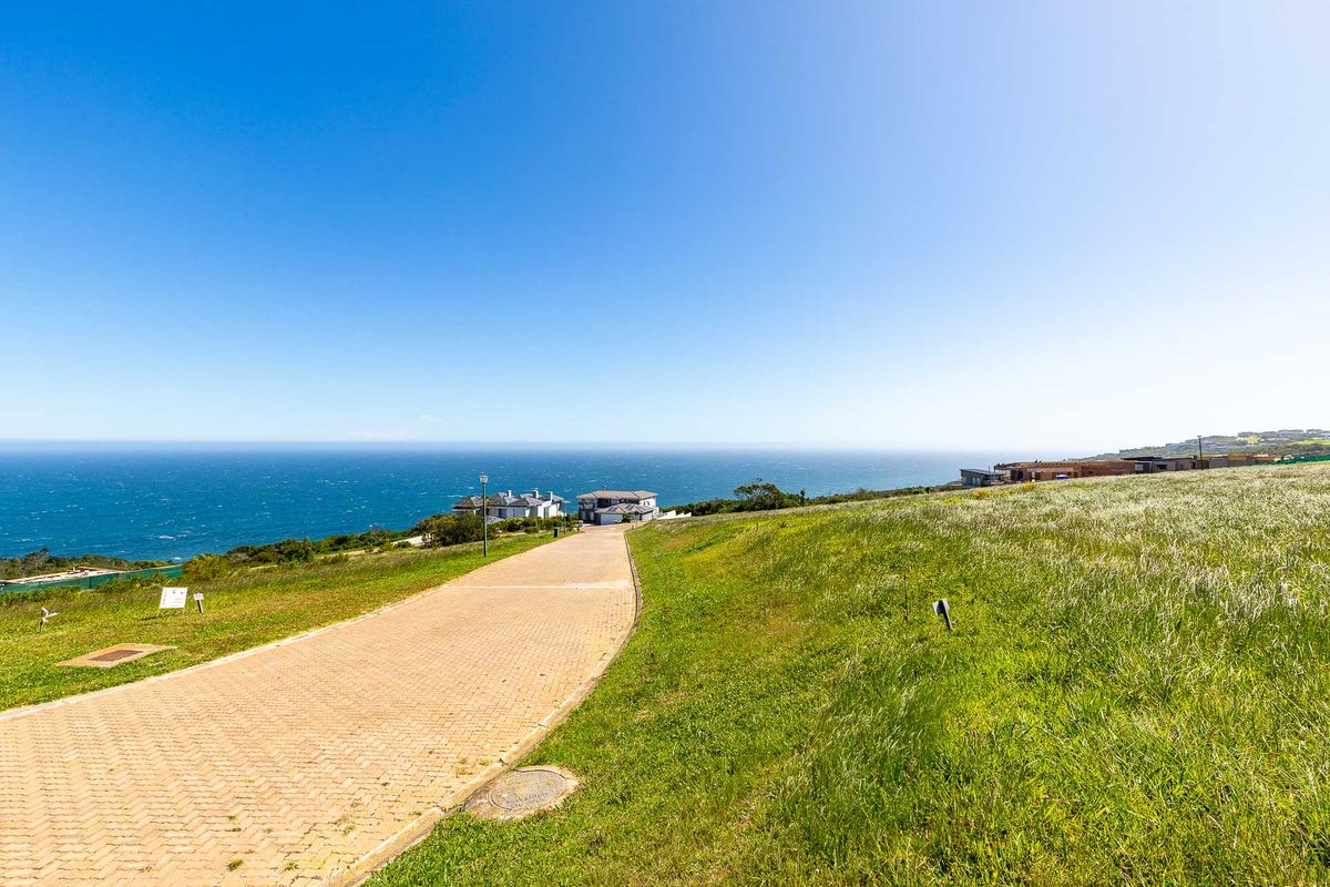 Vacant Plot For Sale At Le Grand Estate - Photo 3