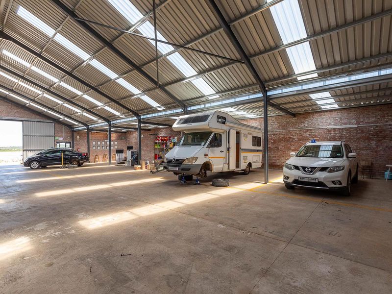 Workshop For Sale in Stilbaai Rural, Stilbaai, Western Cape - Photo 10