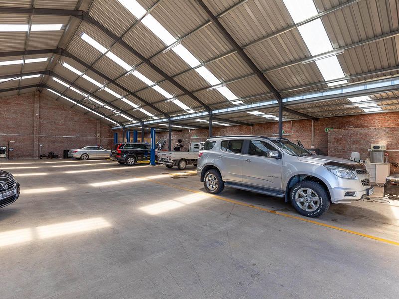 Workshop For Sale in Stilbaai Rural, Stilbaai, Western Cape - Photo 7