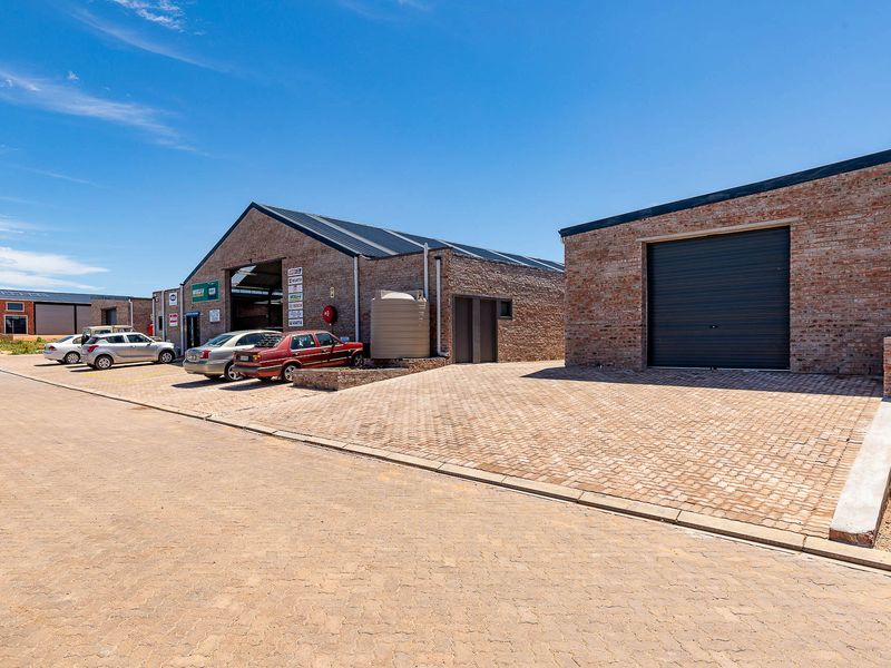 Workshop For Sale in Stilbaai Rural, Stilbaai, Western Cape - Photo 4