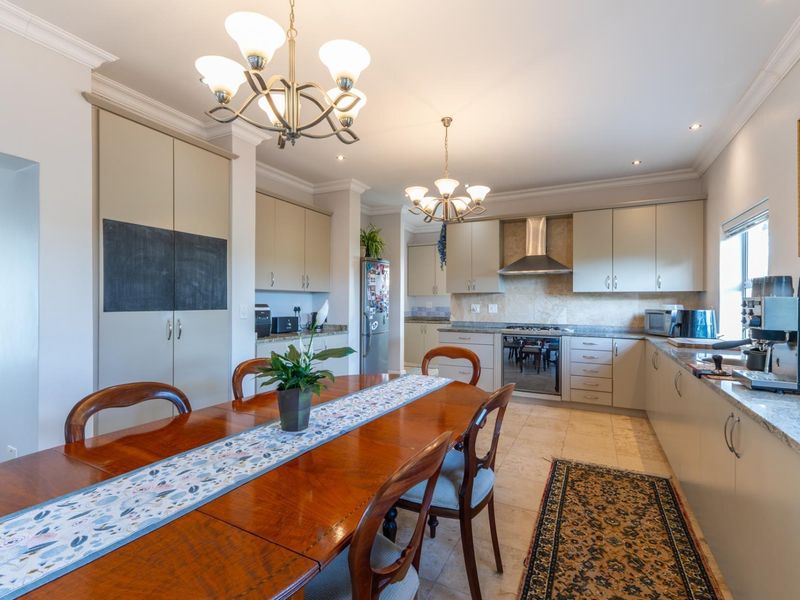 House Under Offer in Boschenmeer Golf and Country Estate Paarl - Photo 9