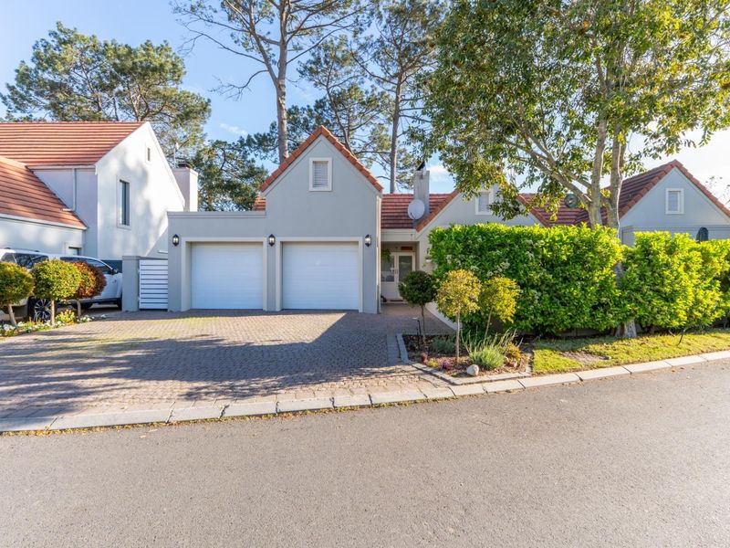 House Under Offer in Boschenmeer Golf and Country Estate Paarl - Photo 3