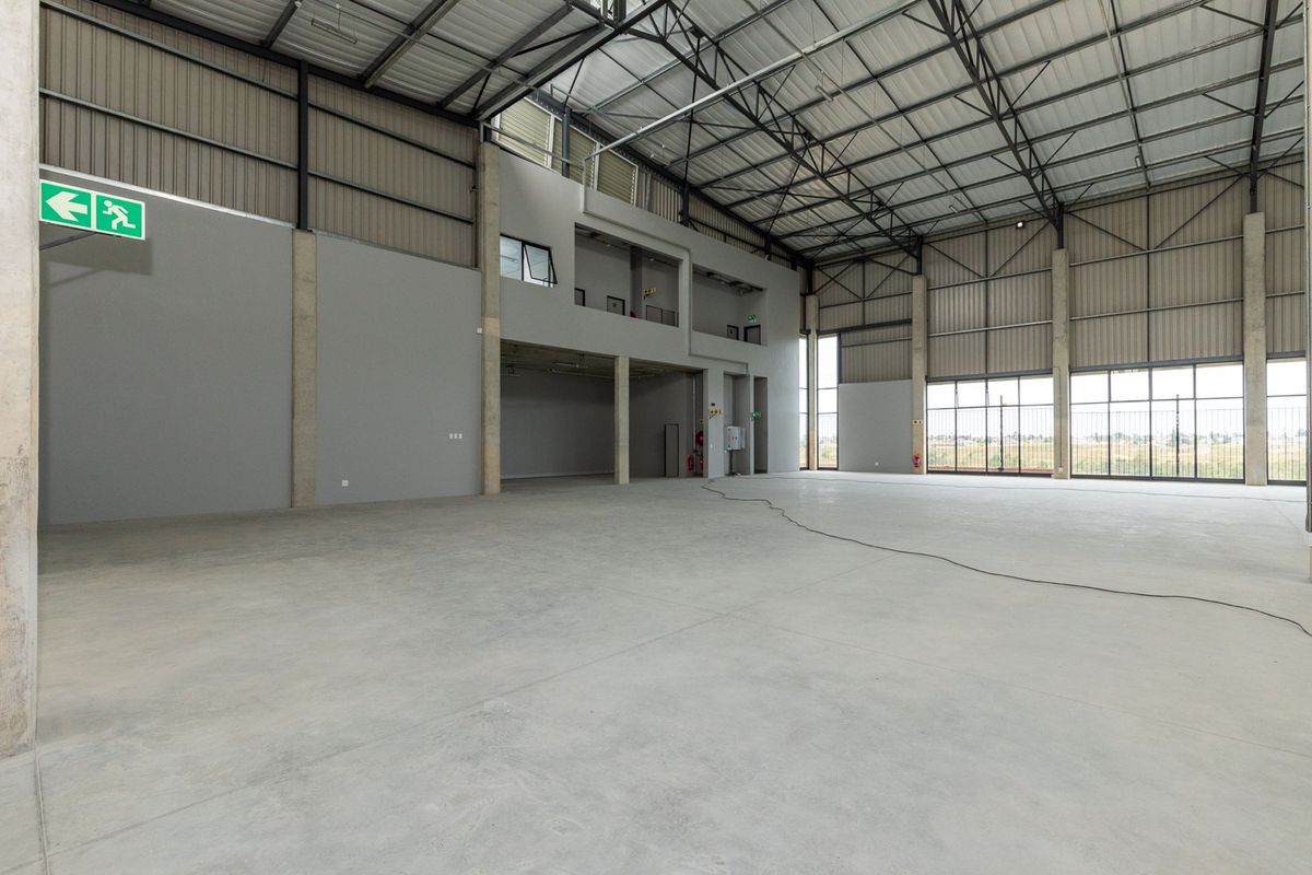 Retail To Rent in George Industrial, George, Western Cape - Photo 3