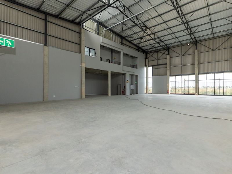 Retail To Rent in George Industrial, George, Western Cape - Photo 3