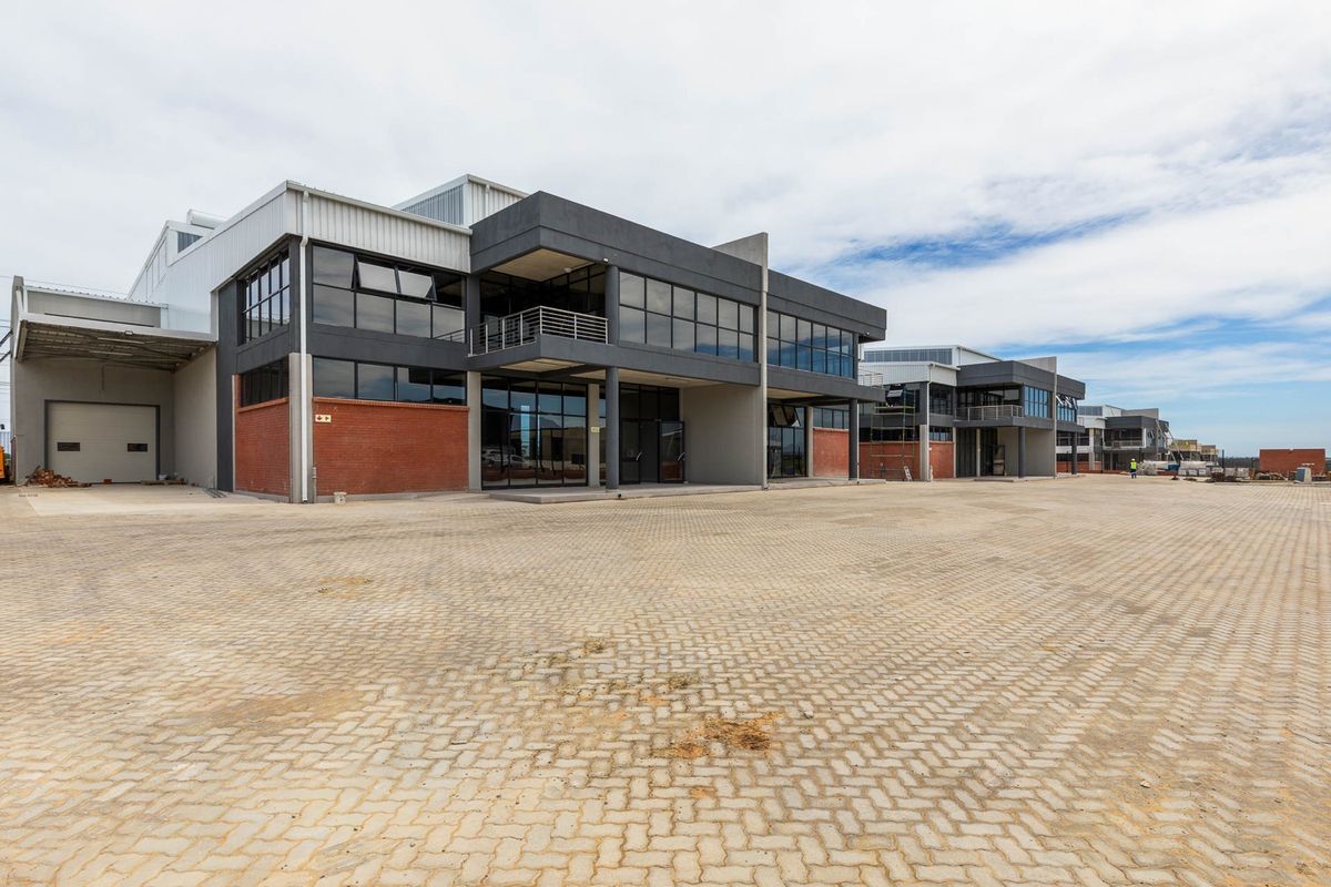 Retail To Rent in George Industrial, George, Western Cape - Photo 2