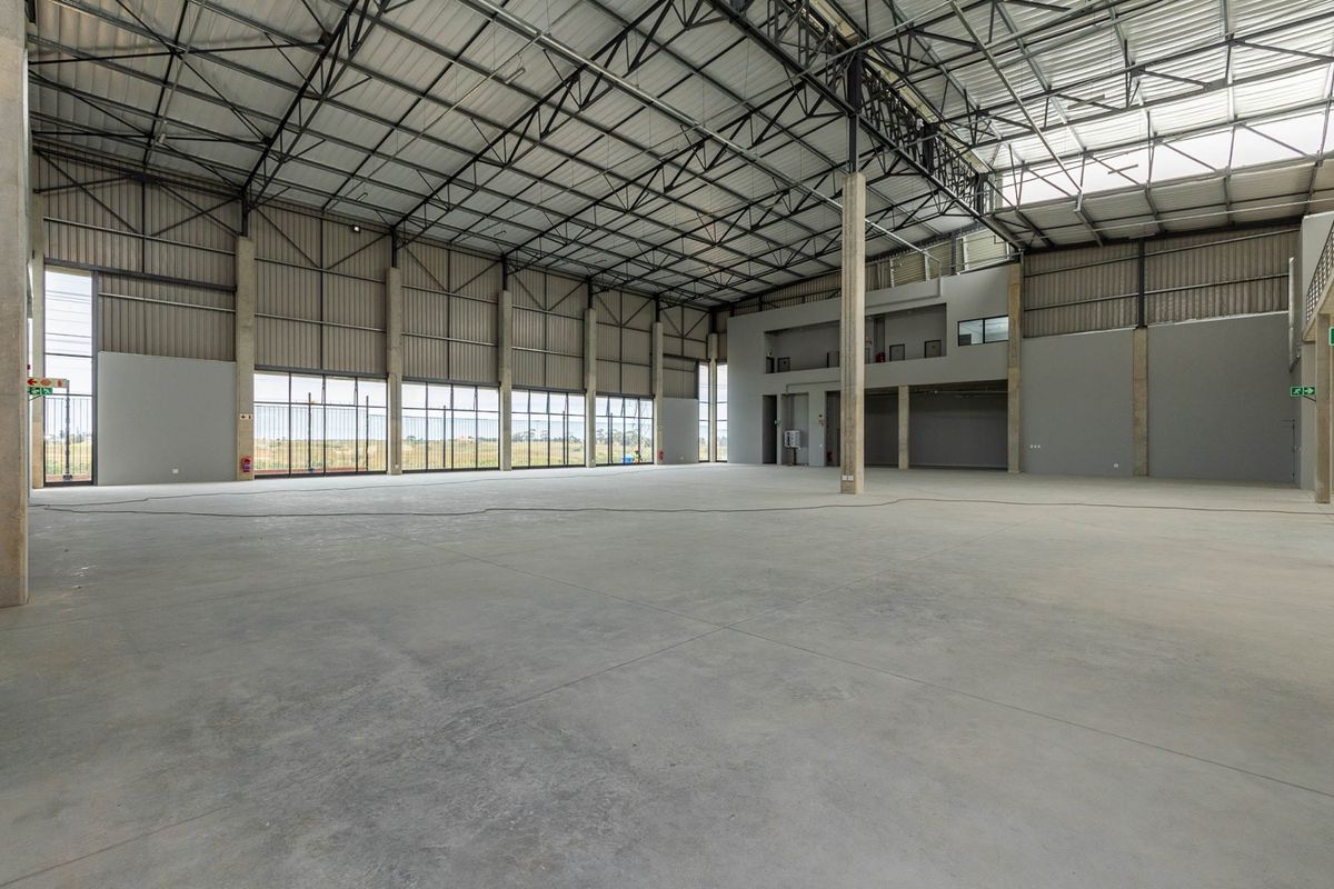 Retail To Rent in George Industrial, George, Western Cape - Photo 5