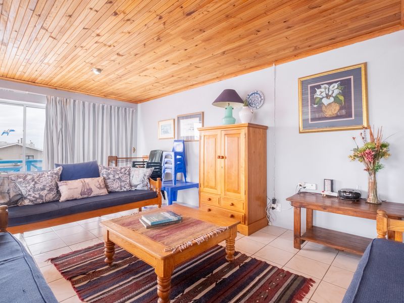 Prime Guest House / Business Property - Main Road Exposure - Photo 2