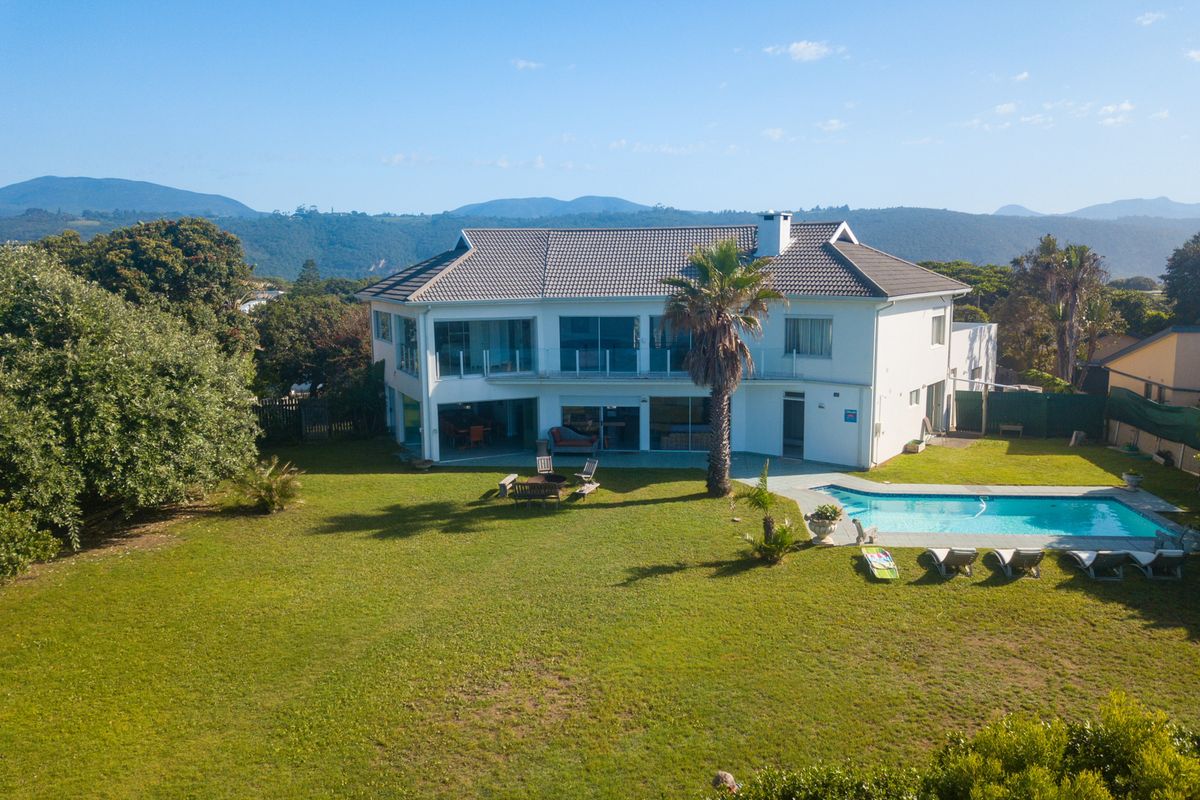 House For Sale in Wilderness Central, Wilderness, Western Cape - Photo 2