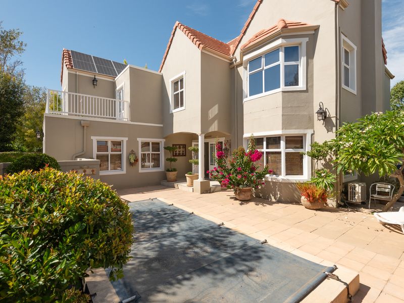 House To Rent in Boschenmeer Golf and Country Estate, Paarl, Western Cape - Photo 2