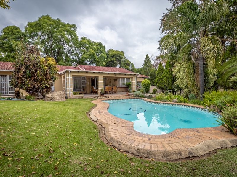 House For Sale in Ferndale, Randburg, Gauteng - Photo 1
