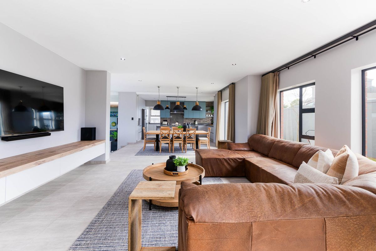 House For Sale in Le Grand Estate, George, Western Cape - Photo 4