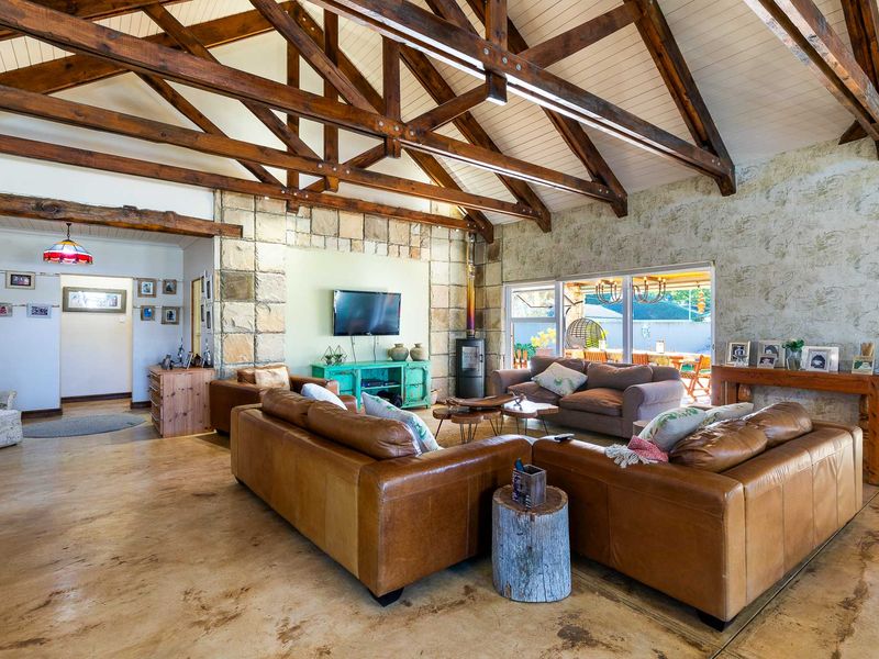 House For Sale in Riversdale, Western Cape - Photo 10