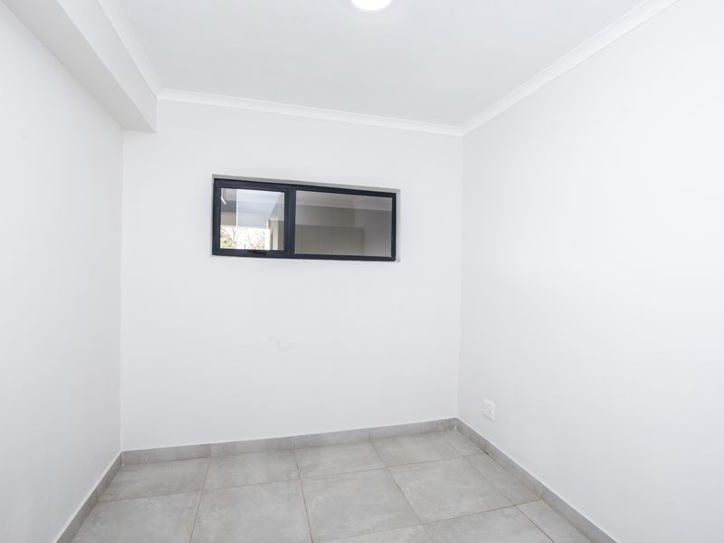 Brand New Apartment - Be The First Owner - Photo 7