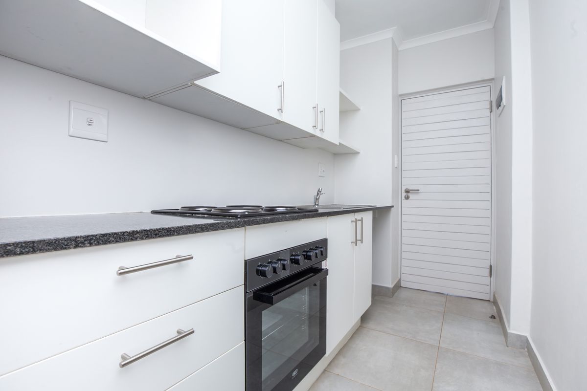 Brand New Apartment - Be The First Owner - Photo 5