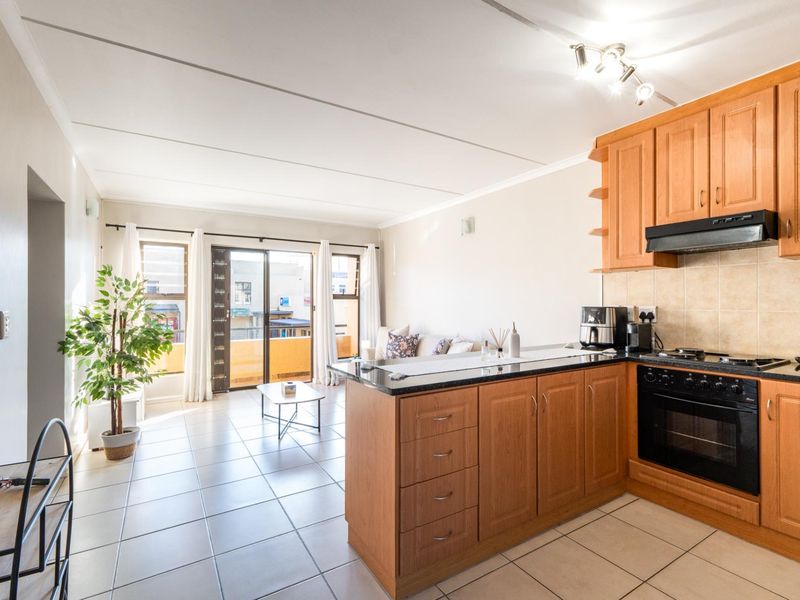 North facing 2 bedroom apartment to rent in Klein Welgevonden. - Photo 6
