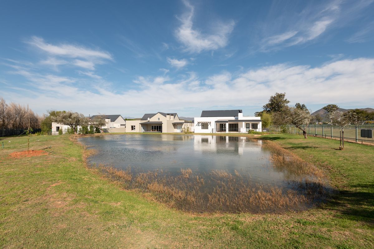House For Sale in Silwerstrand Golf And River Estate, Robertson, Western Cape - Photo 2