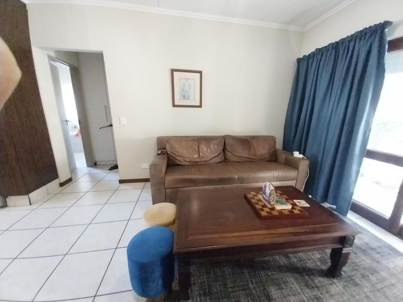 1-Bedroom Garden Unit Available - Photo 2