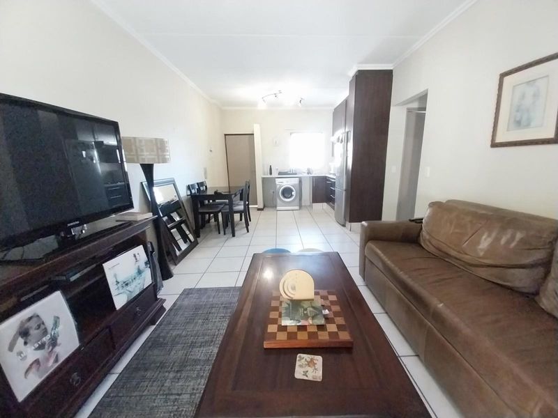 1-Bedroom Garden Unit Available - Photo 4
