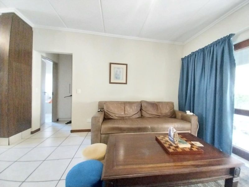 1-Bedroom Garden Unit Available - Photo 3
