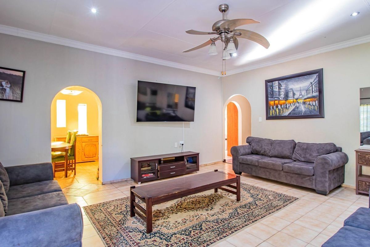 The Perfect "All-in-One" Property with Space to Live, Work, and Play! - Photo 2