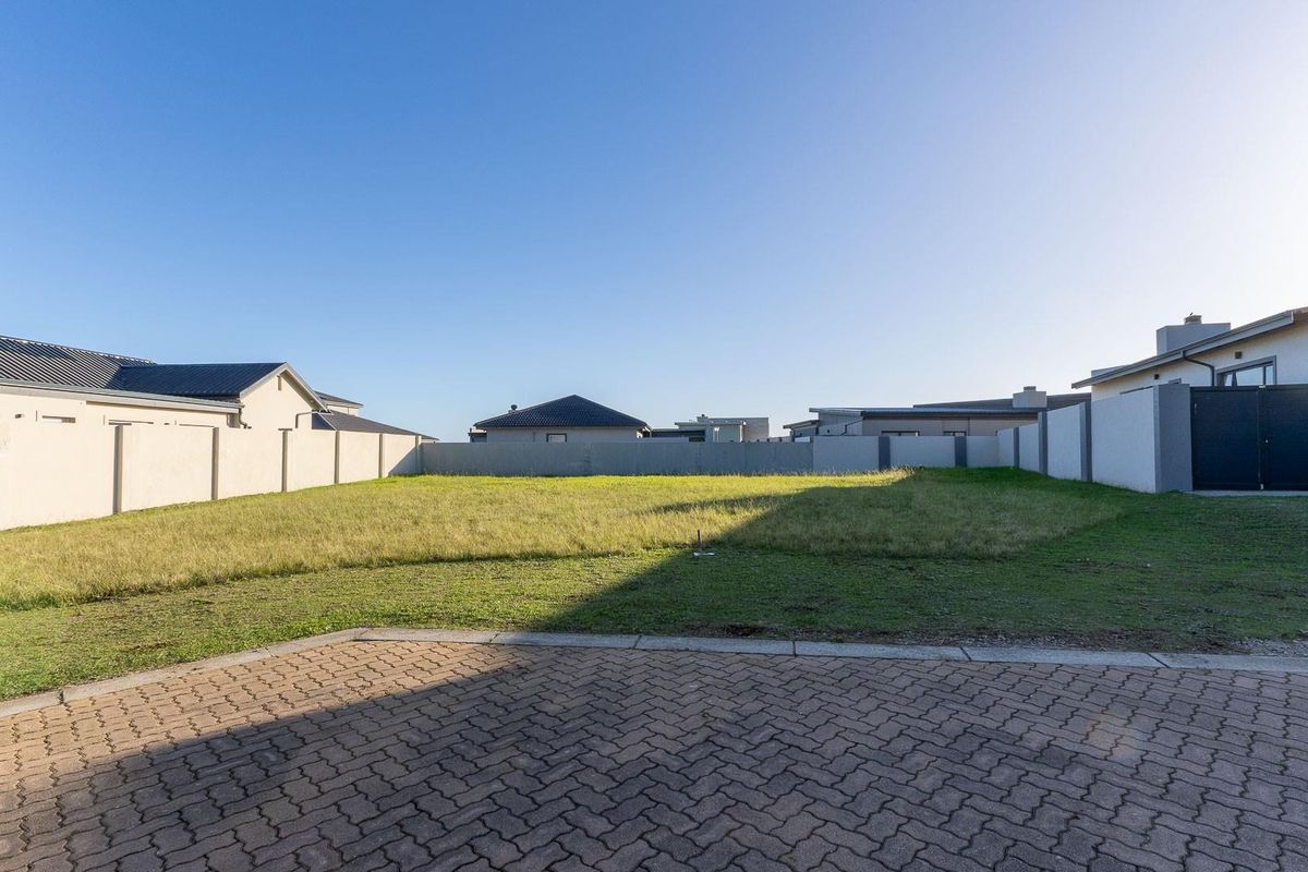 Plot and Plan - 3 Bedroom house in Le Grand Residential Estate - Own a piece of heaven!! - Photo 4