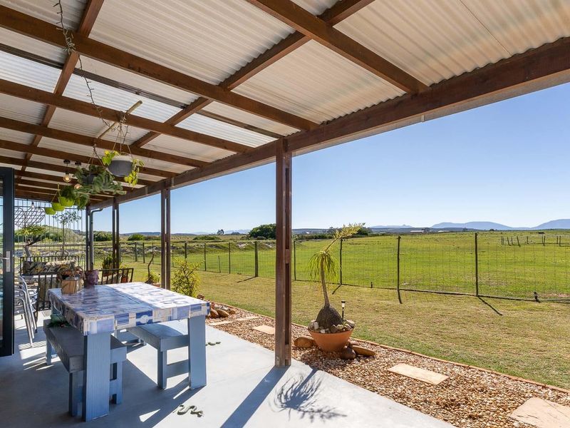 Lifestyle Small Holding near Still Bay - Exceptional Mountain and Valley Views - Photo 4