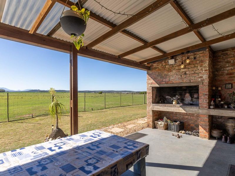 Lifestyle Small Holding near Still Bay - Exceptional Mountain and Valley Views - Photo 3