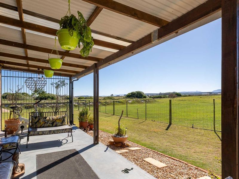 Lifestyle Small Holding near Still Bay - Exceptional Mountain and Valley Views - Photo 6