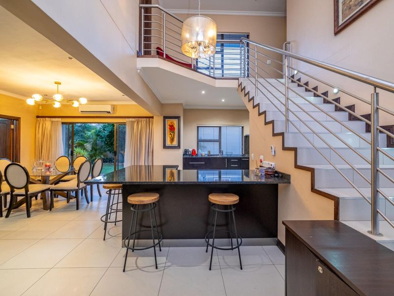 Secure Estate Living, Thoughtfully Designed for Family Life - Photo 10