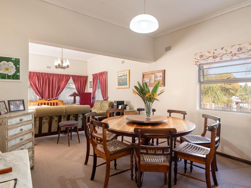 Corner Stand Family Home with Flatlet - Photo 2