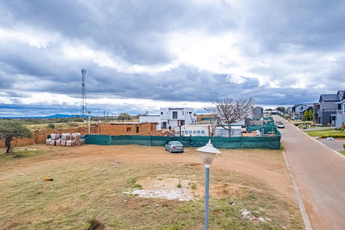 Modern Double-Storey Living in Aloes Lifestyle Estate - Photo 2
