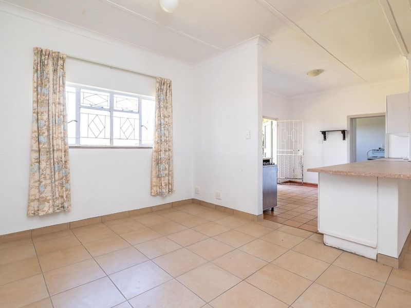Move In Ready Family Home in a Quiet Area of Heidelberg Central - Photo 10
