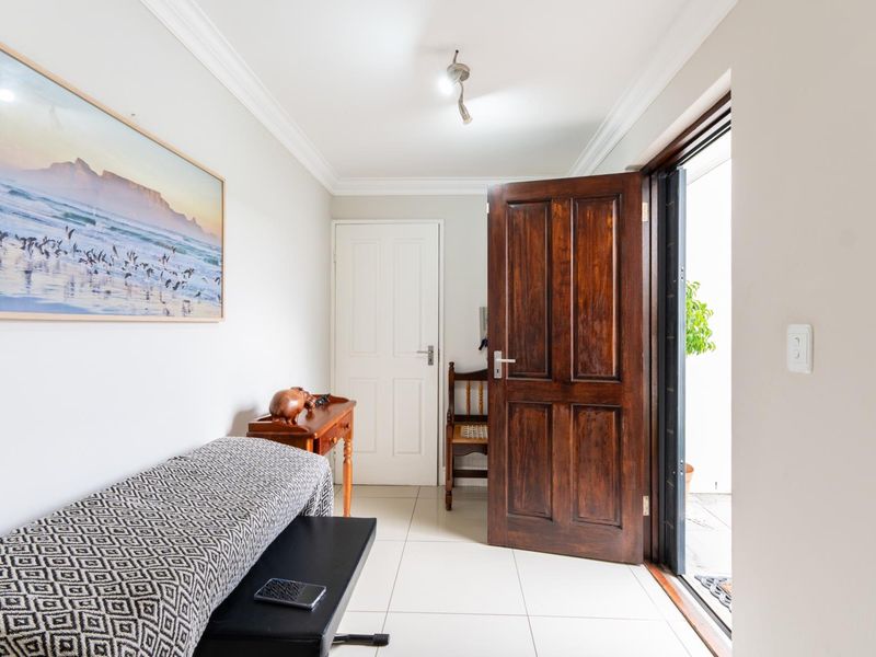 3 Bedroom Townhouse for sale - Photo 5