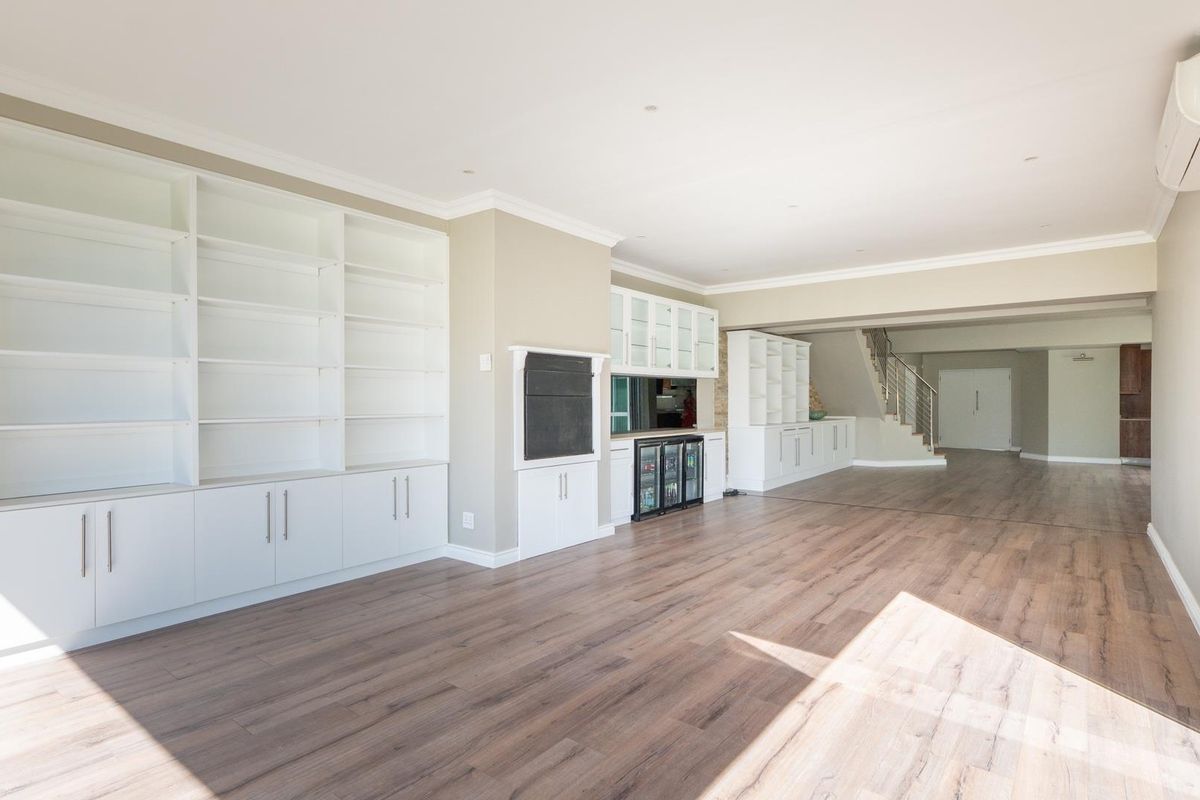 Luxury 3 Bedroom Home to rent in Boschenmeer Golf Estate - Photo 5