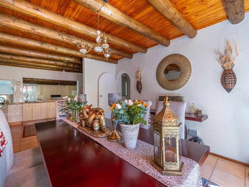 Rustic Lodge Style Living in the Heart of Olivedale - Photo 10