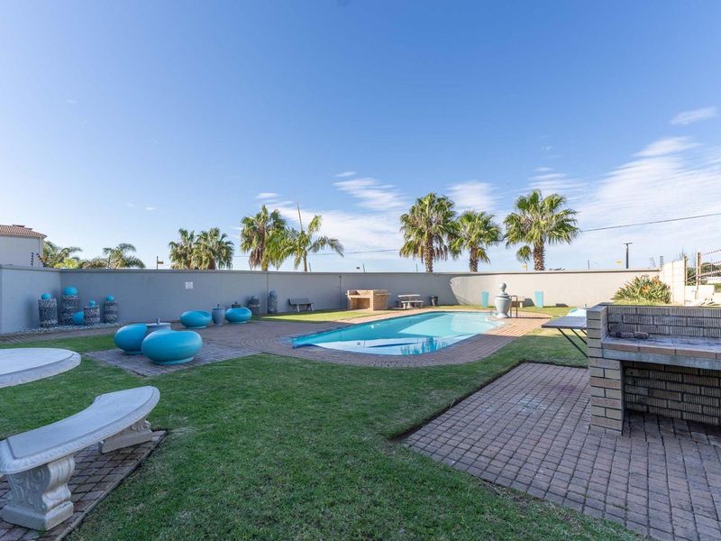 For Sale - Coastal living in The Heart of Hartenbos! - Photo 3