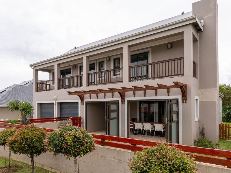 A home where you can truly entertain and enjoy great company. - Photo 2