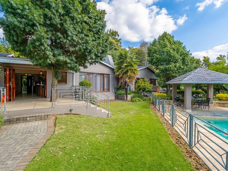 Extended Family Living with Development Potential and Income-Generating Opportunities - Photo 2