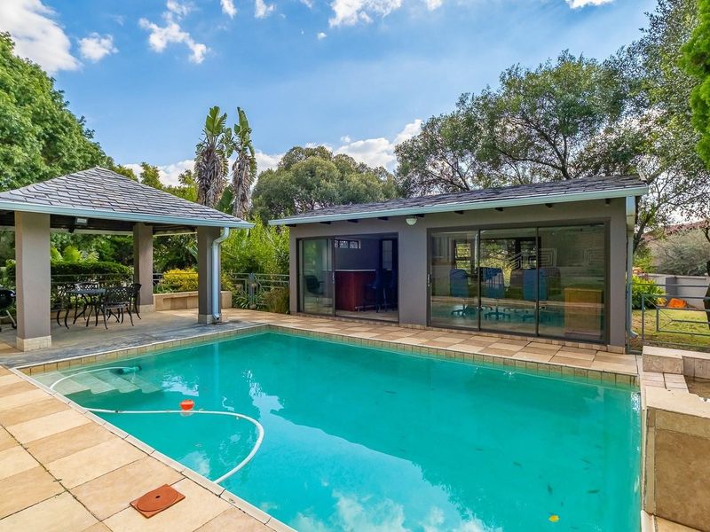 Extended Family Living with Development Potential and Income-Generating Opportunities - Photo 4