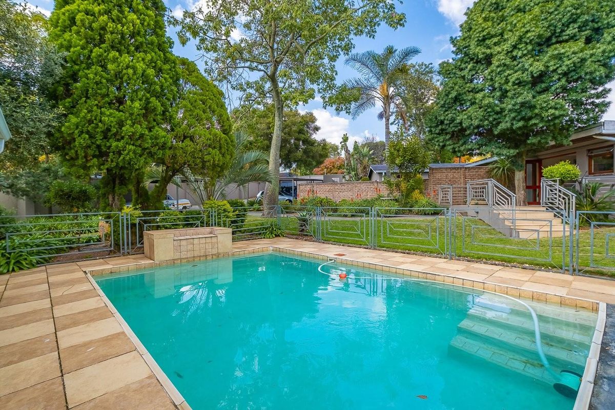 Extended Family Living with Development Potential and Income-Generating Opportunities - Photo 3