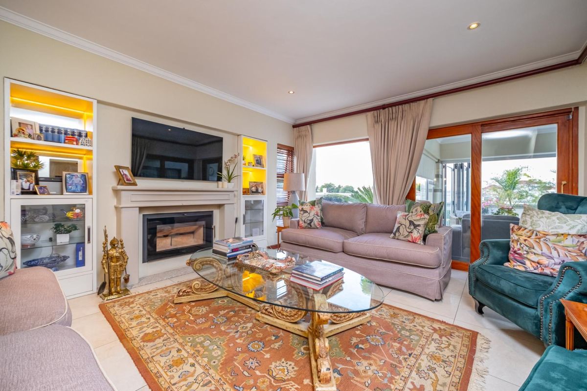 Standout 4 Bedroom Family Home with Wine Cellar, Solar and Water Backup - Photo 5