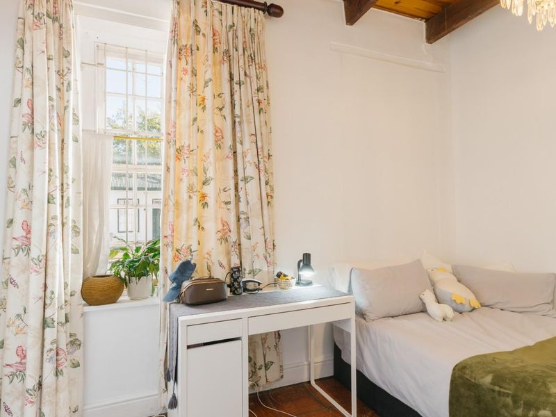 Four Bedroom Investment Property on Campus. - Photo 10