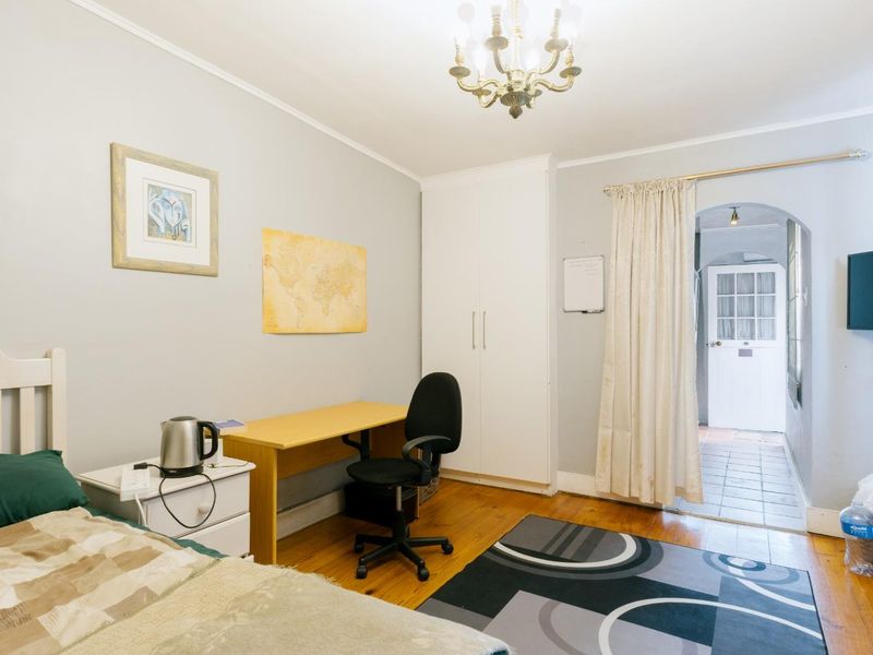 Four Bedroom Investment Property on Campus. - Photo 7