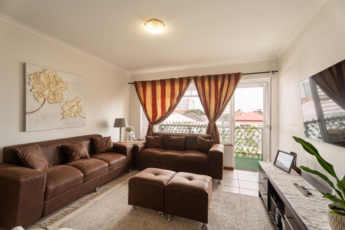 Sunny Apartment to Rent in Strand - Photo 5