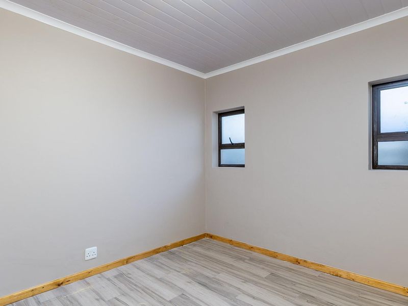 4 Bedroom family home - Photo 8