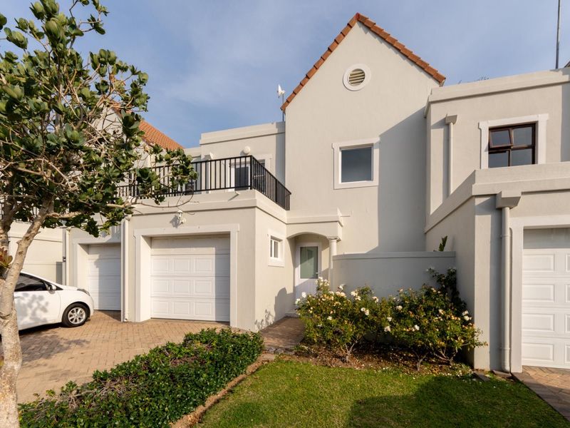 Beautiful Upgraded Townhouse to rent in Boschenmeer Golf Estate - Photo 1