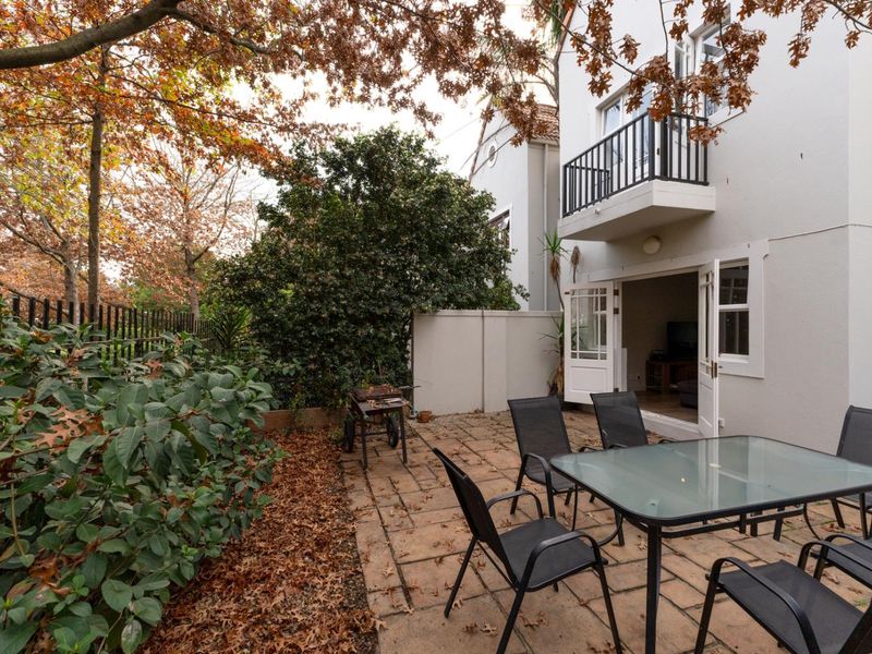 Beautiful Upgraded Townhouse to rent in Boschenmeer Golf Estate - Photo 9