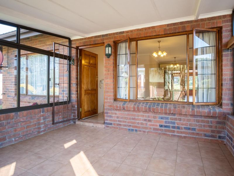 Retire in Style - Charming Home in the Heart of Amber Valley Retirement Estate, Howick - Photo 4