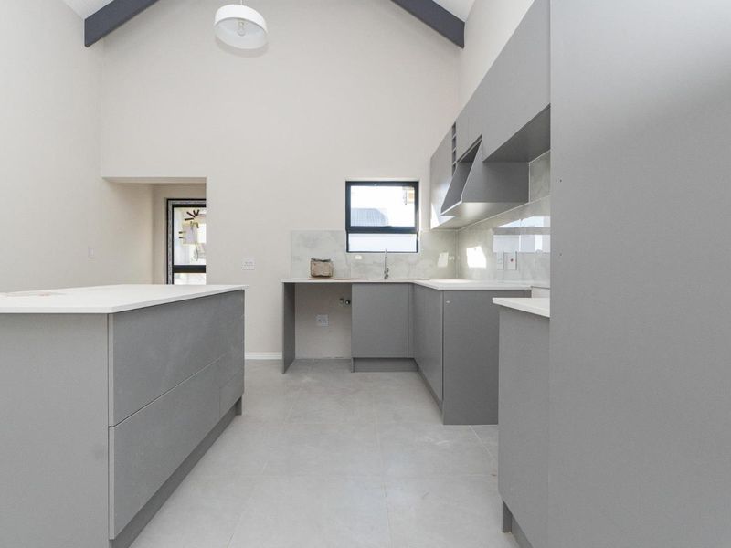 Townhouse For Sale in Laguna Langebaan Western Cape - Photo 3